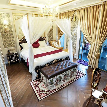 Enjoy Hotel 5A Хошимін Екстер'єр фото